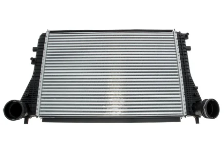 Інтеркулер AUDI A3, TT SEAT ALTEA, ALTEA XL, LEON, TOLEDO III SKODA OCTAVIA II, SUPERB II, YETI VW BEETLE, CADDY III, EOS, GOLF PLUS V, GOLF V, GOLF VI, JETTA III 1.4-3.6 02.03-07.18 Valeo 818795