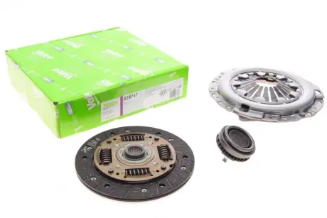 Комплект зчеплення з підшипником (182мм) HYUNDAI GETZ 1.1 09.02-06.09 Valeo 828747