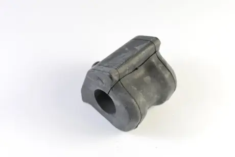 Подушка стабілізатора передн Лів TOYOTA RAV 4 III, RAV 4 IV 2.0-3.5 11.05-11.18 YAMATO J72087YMT